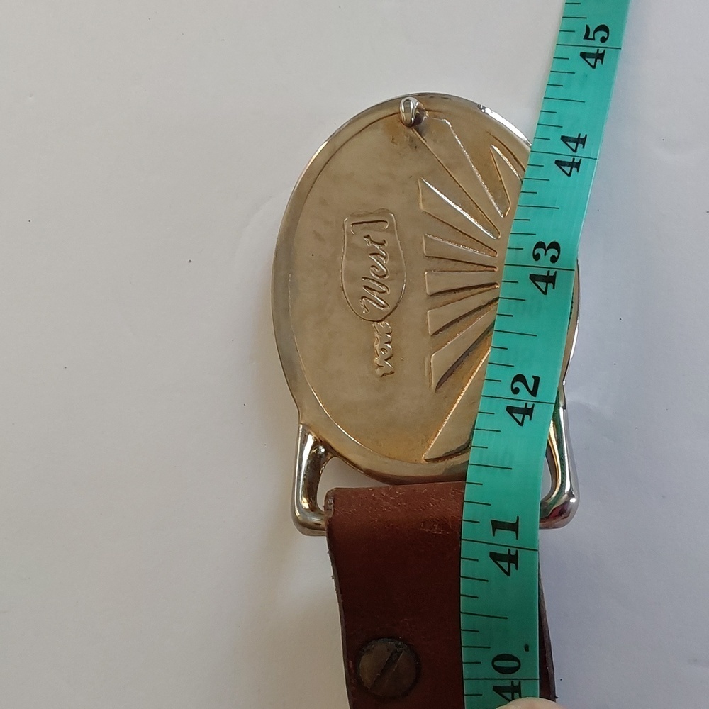 Von West Brown Leather Belt with Sunburst Buckle Hippie 70's Distressed Sz.M - Picture 5 of 6